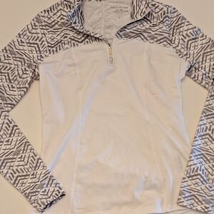 Marika Geometric White and Gray Long Sleeve Tee